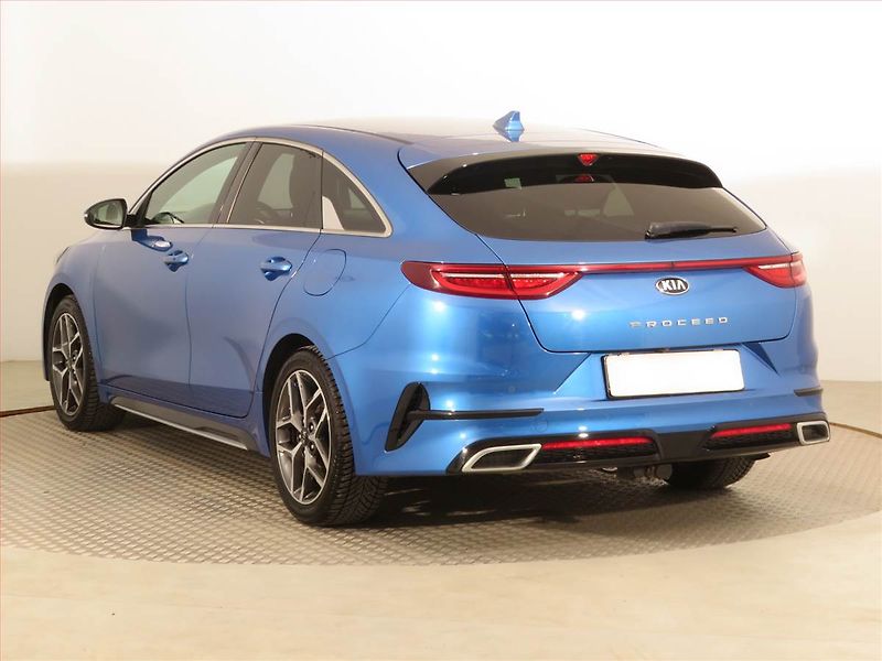 Kia Pro_Ceed (2019) GT-Line 1.4 T-GDI, Serv.kniha - fotka 4 z 17
