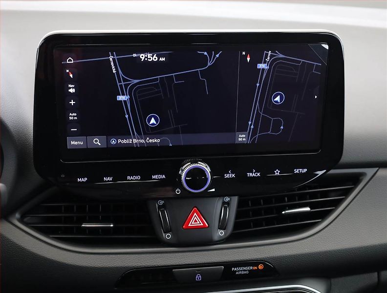 Hyundai i30 (2024) Smart 1.0 T-GDI, ČR,1.maj - fotka 15 z 20
