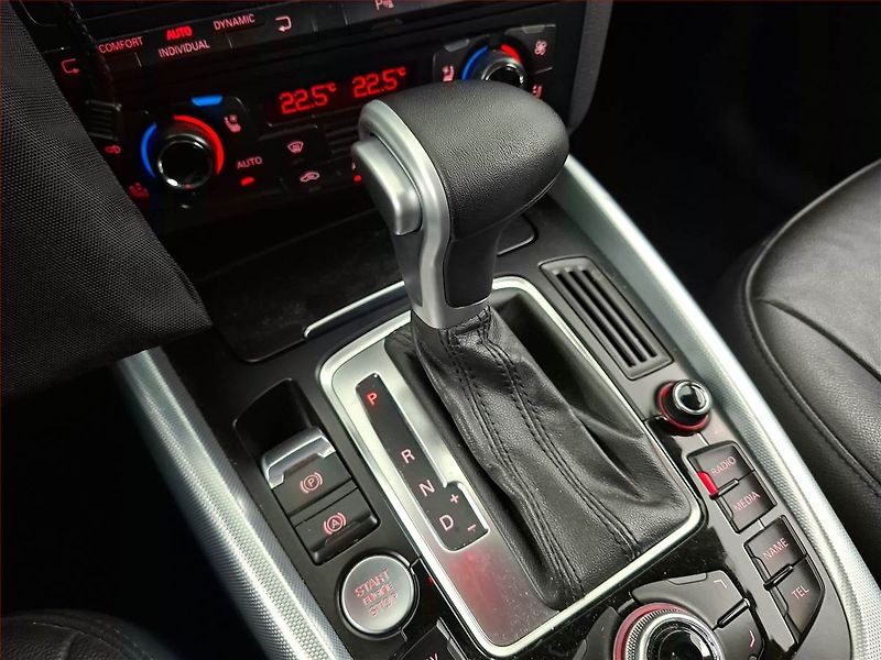Audi Q5 (2009) 3.0 TDI, 4X4, Automat, Navi - fotka 13 z 22