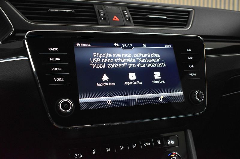 Škoda Superb TDI 147kW 4x4*L&K*WEBASTO*ČR 1 - fotka 34 z 48