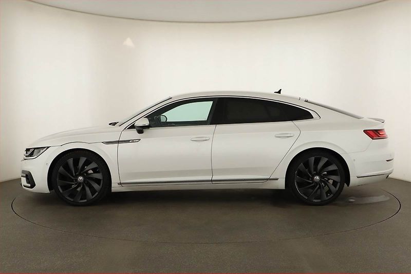 Volkswagen Arteon (2019) R-line 2.0 TSI, Automat, Kůže - fotka 3 z 20