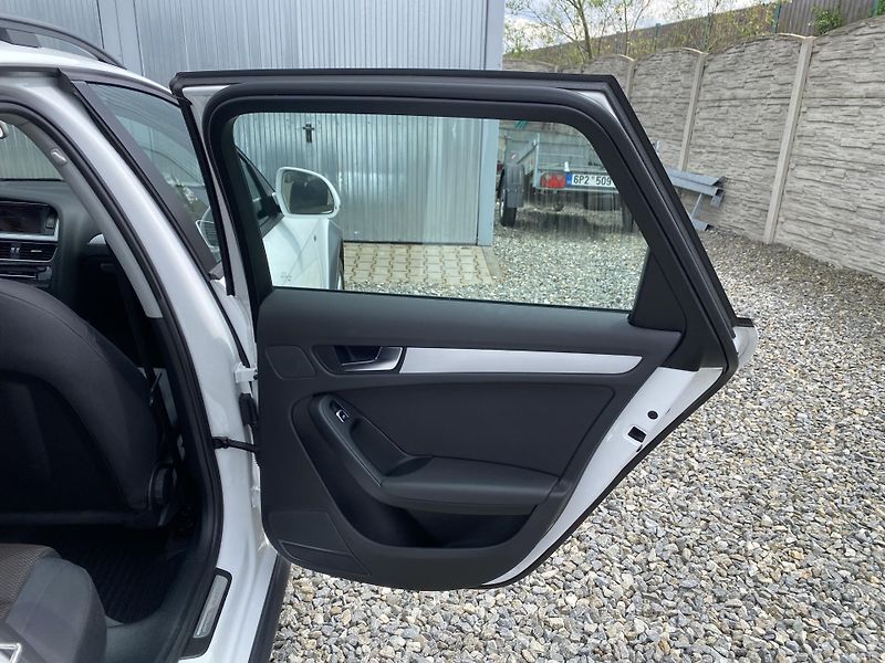 Audi A4 Allroad 2.0TDi 190PS 4x4 AUT SERVIS 1A - fotka 114 z 151
