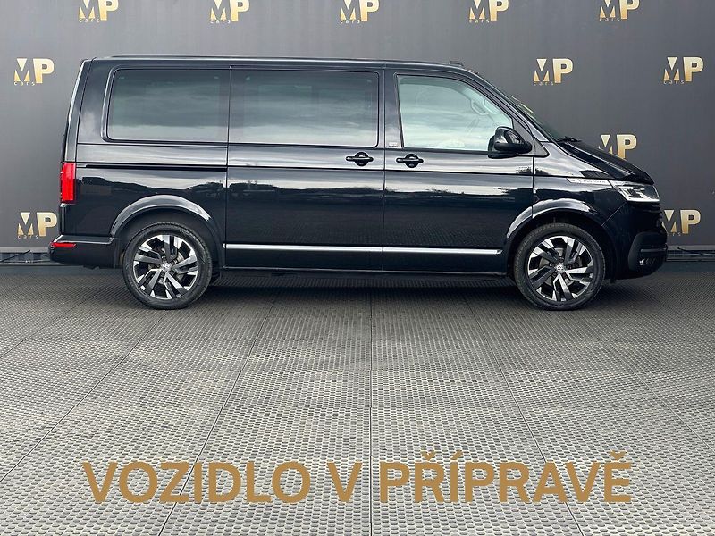 Volkswagen Multivan (2020) 2.0TDi DSG 110kW Highline, DPH - fotka 4 z 10