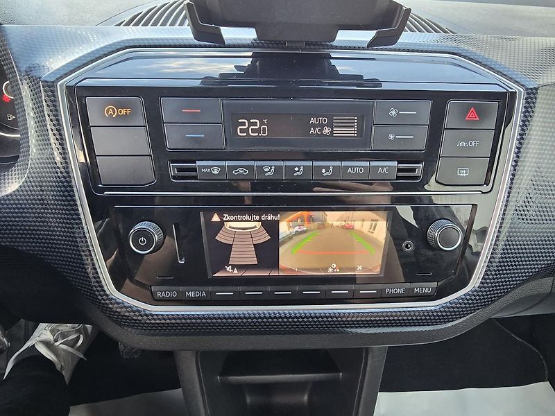Volkswagen up! CNG KAMERA + DIGIKLIMA ČR - fotka 13 z 25