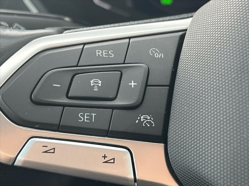 Volkswagen Tiguan Allspace 2,0 TDi 110 kW 7DSG ELEGANCE 7 - fotka 19 z 29
