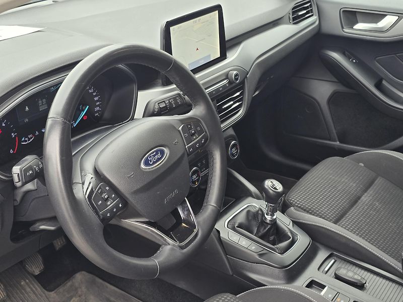 Ford Focus  IV Trend Edition Plus 1,5 Eco - fotka 6 z 7