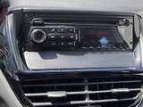 Peugeot 208 (2016) 1.0 PT, AC, tempo - náhled 15