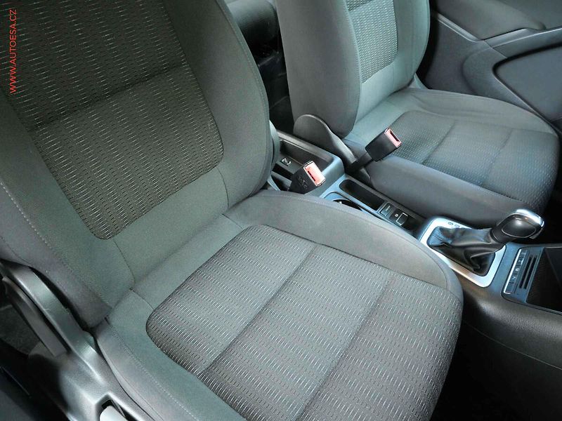 Volkswagen Tiguan (2013) 1.4 TSi, AT, AC - fotka 11 z 20