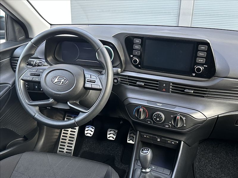Hyundai Bayon 1,2 84PS  Smart - fotka 23 z 55