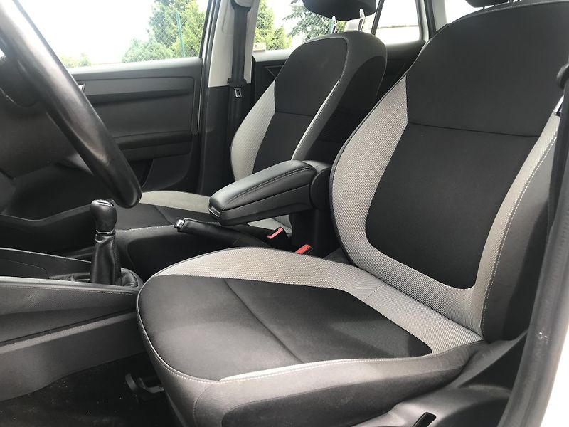 Škoda Fabia 1.4 TDI 66 KW,KLIMA TEMPOMAT.. - fotka 8 z 11