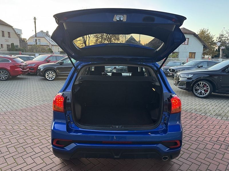 Mitsubishi ASX (2018) 1.6i Mivec Xenony Navi Kamera - fotka 19 z 46