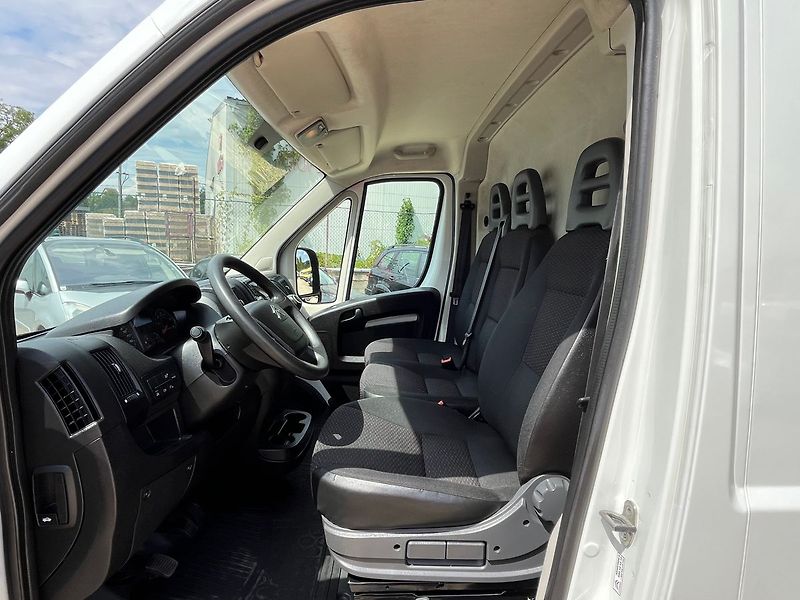 Citroën Jumper 2.2BHDi 88kw*ZADÁNO* - fotka 11 z 22