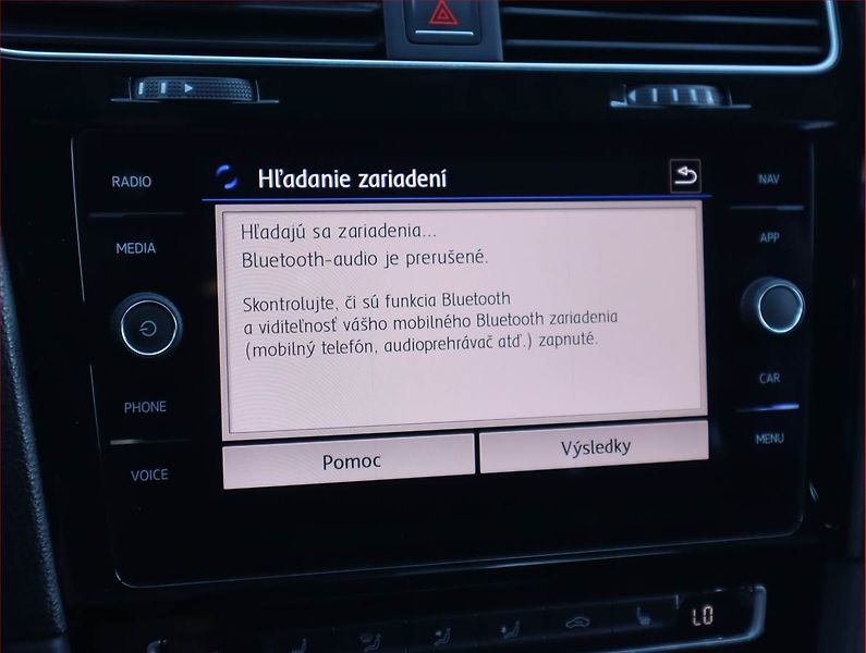Volkswagen Golf (2018) 1.0 TSI, Navi, Tempomat - fotka 17 z 18