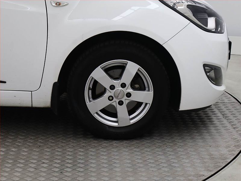 Hyundai ix20 (2019) 1.6 CVVT, Serv.kniha - fotka 11 z 11