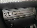 Peugeot 2008 (2018) Allure 1.2 PureTech 130 MAN6 - náhled 3