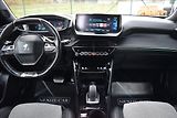 Peugeot 2008 0,0 100KW GT NAVI 360° KAMERA - náhled 25