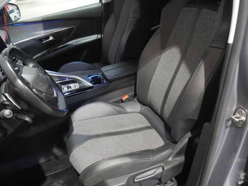 Peugeot 5008 (2020) 1.5 HDi, AT - fotka 9 z 20