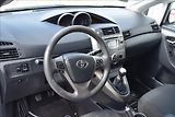 Toyota Verso 1,6 i 97KW NÍZKÉ KM 2XKOLA - náhled 16