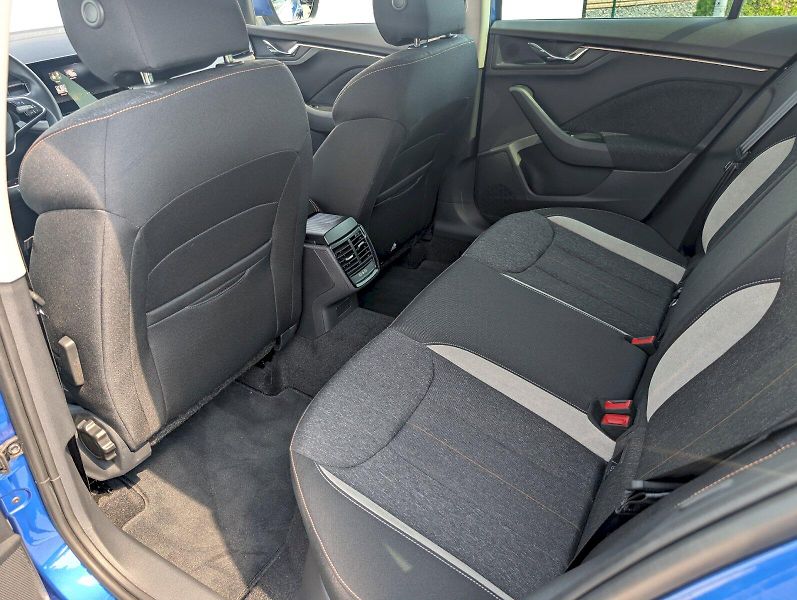 Škoda Scala (2025) 1,5 TSI / 110 kW DSG Top Selec - fotka 8 z 30