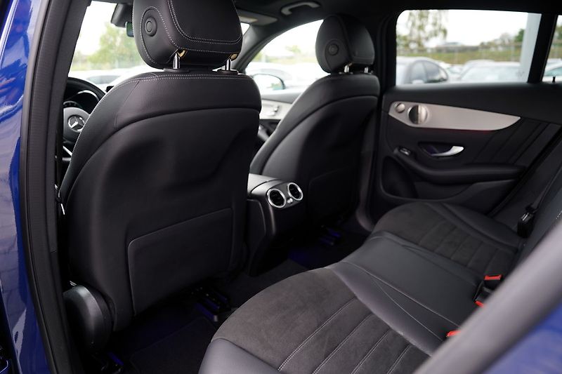 Mercedes-Benz GLC 300 de 4Matic Coupe AMG,ČR - fotka 32 z 45