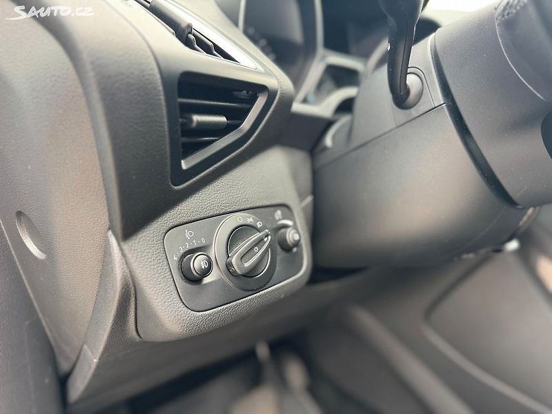 Ford Grand C-MAX 2.0TDCi 110kW kamera - fotka 18 z 28
