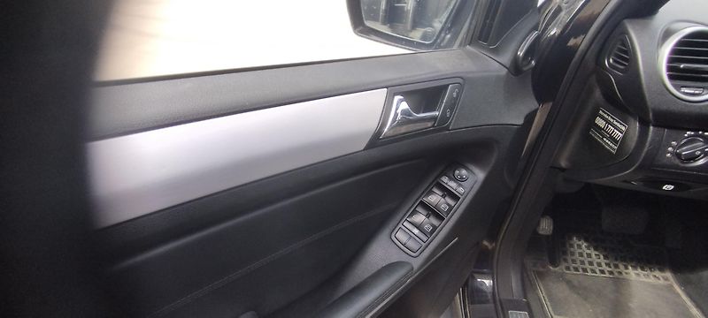 Mercedes-Benz Třídy M (2010) ML-300CDI,volat- 608 081 843 - fotka 11 z 16