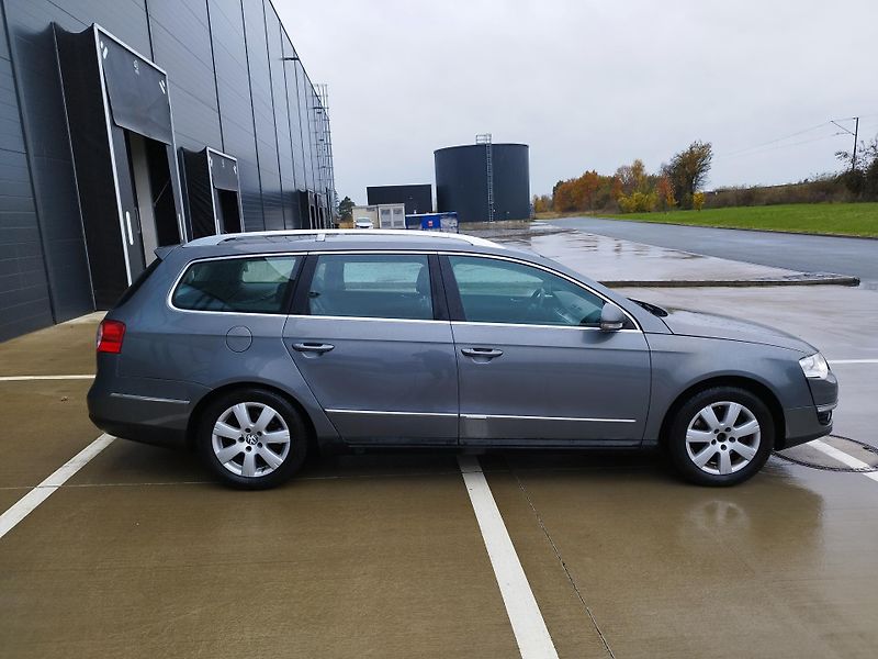 Volkswagen Passat 2.0TDI, volat-608 081 843 - fotka 2 z 15