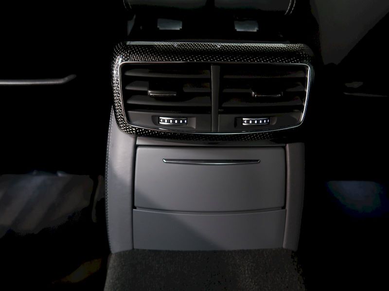 Audi S8 (2013) 4.0TFSI 382KW QUATTRO EXCLUSIV - fotka 47 z 52