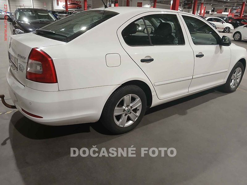 Škoda Octavia (2012) 1.4., ČR - fotka 2 z 3
