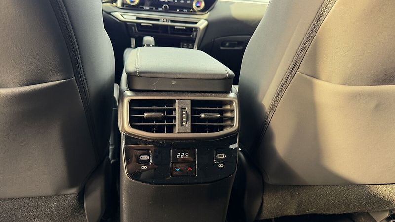 Lexus RX 350h 350H 2,5 HEV COMFORT TOP - fotka 21 z 27