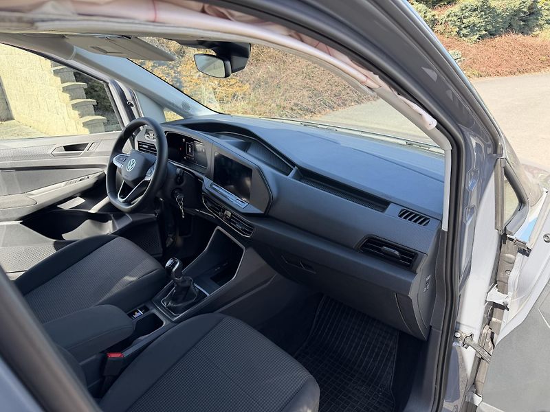 Volkswagen Caddy MAXI 2,0TDi 4x4 7 míst  - fotka 11 z 17
