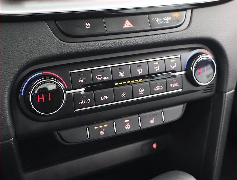 Kia XCeed (2025) Exclusive 1.5 T-GDI - fotka 18 z 24