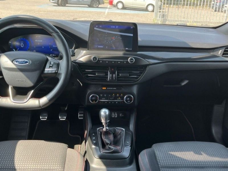 Ford Focus 1,0i,114KW,ST-LINE - fotka 8 z 14