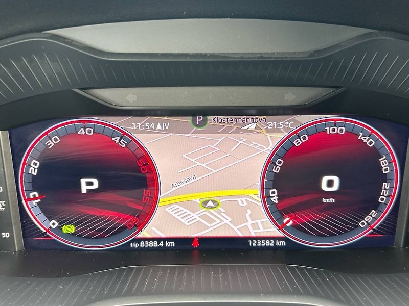 Škoda Kodiaq (2022) 2.0 TDI 7DSG 4x4 Sportline - fotka 27 z 35