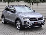 Volkswagen T-Roc 1,5 TSi 110kW DSG Life Tov.zár - náhled 1