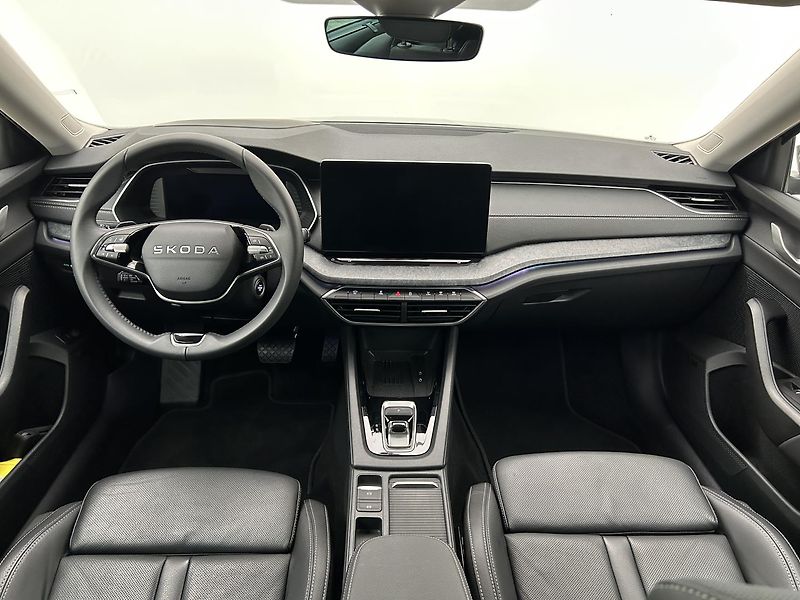 Škoda Octavia 1.5 TS EXLUSIVE SELECTION - fotka 6 z 29