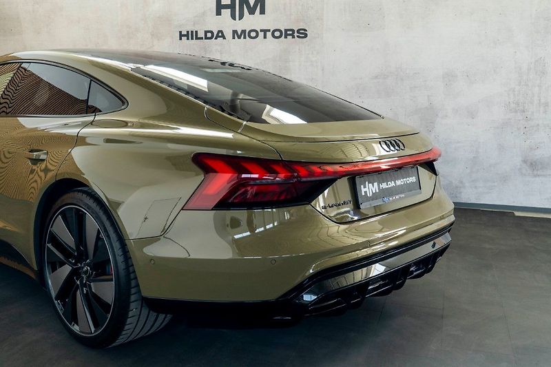 Audi Ostatní 350kW Laser HUD NightV ZÁRUKA - fotka 11 z 42