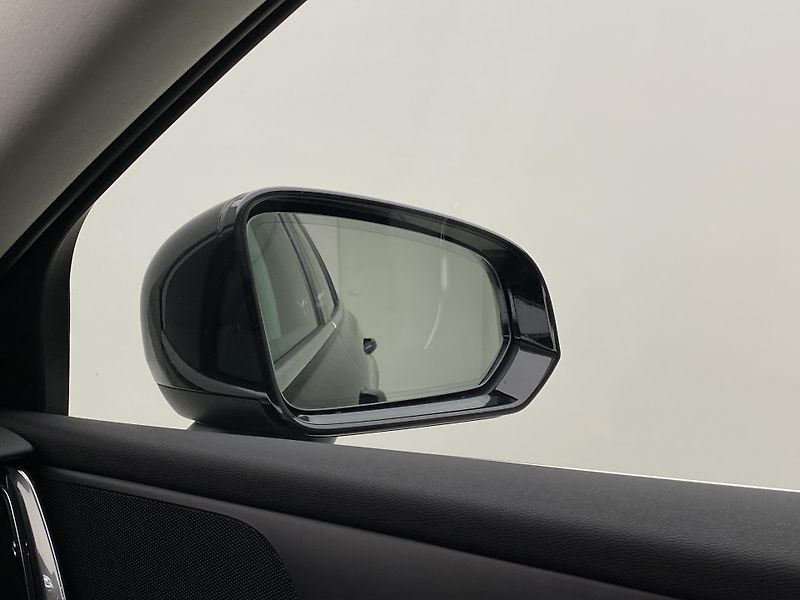 Volvo V60 B5 INSCRIPTION AUT CZ - fotka 31 z 42