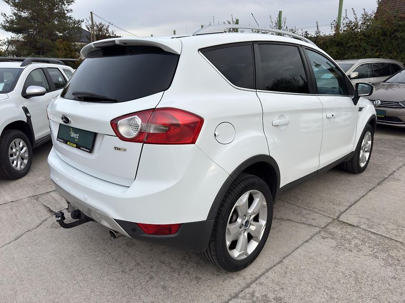 Ford Kuga - fotka 2 z 10