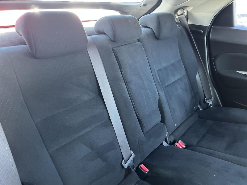 Honda Civic 1.4i-DSI KLIMA ZÁMEK Ř.P. ALU - fotka 24 z 36