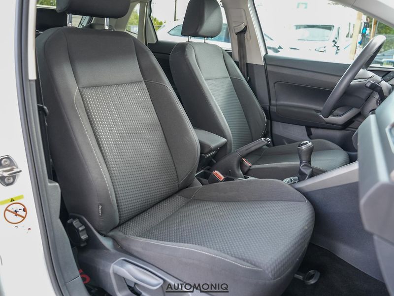Volkswagen Polo (2018) 1.0 Tempomat, Klíma, Výhrev s. - fotka 9 z 21