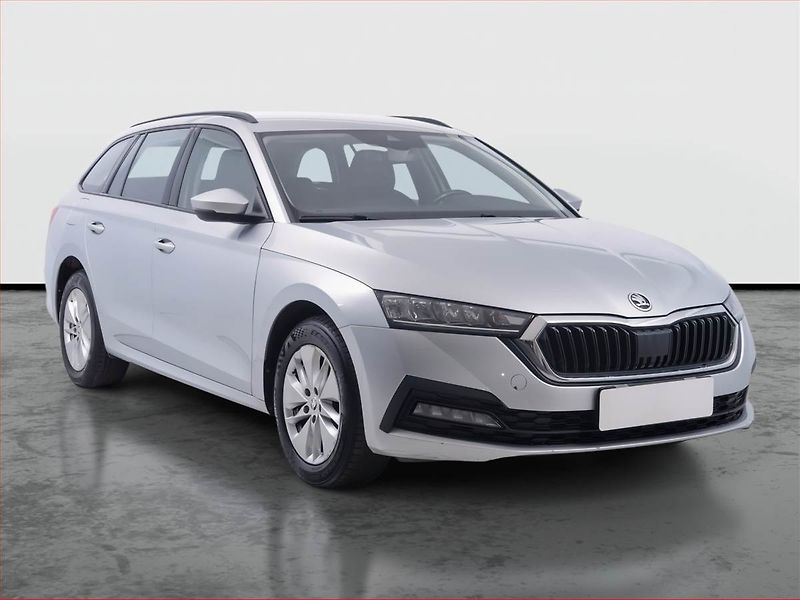 Škoda Octavia (2021) Ambition 2.0 TDI, ČR,1.maj - fotografie inzerátu