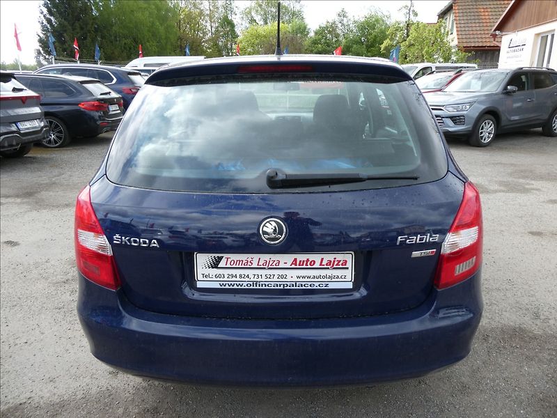 Škoda Fabia 1,2 TSi 63kW 2x kola, klima - fotka 6 z 38