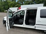 Volkswagen Caddy 2.0 TDi LONG 5 míst ČR DPH - náhled 8