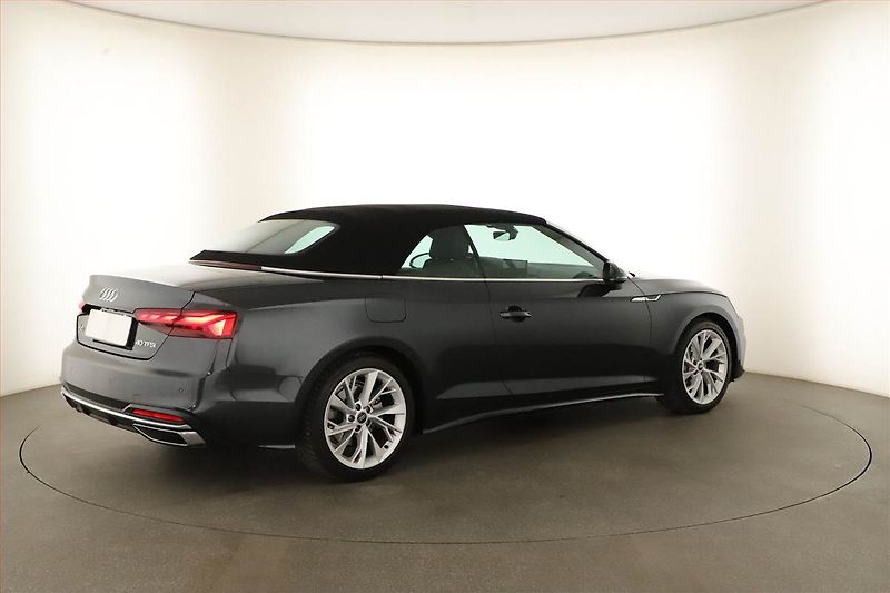 Audi A5 (2024) 40 TFSI - fotka 22 z 24