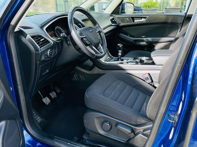 Ford Galaxy 2.0TDCi MANUÁL 7MÍST 1.MAJITEL - fotka 29 z 55
