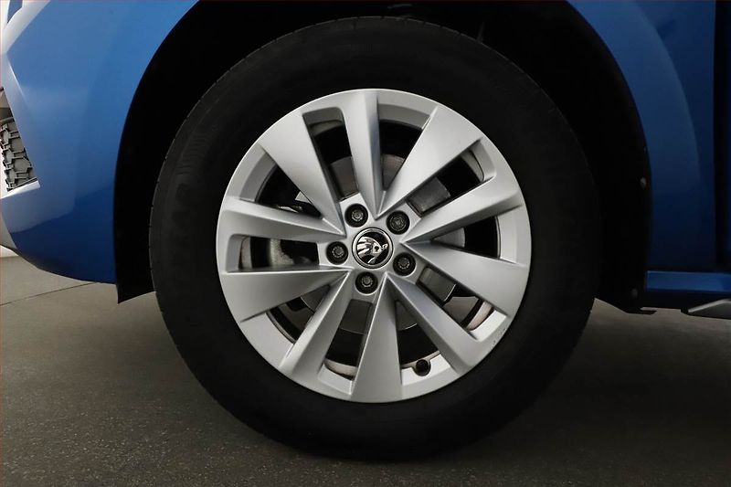 Škoda Kamiq (2024) Style 1.0 TSI - fotka 11 z 14