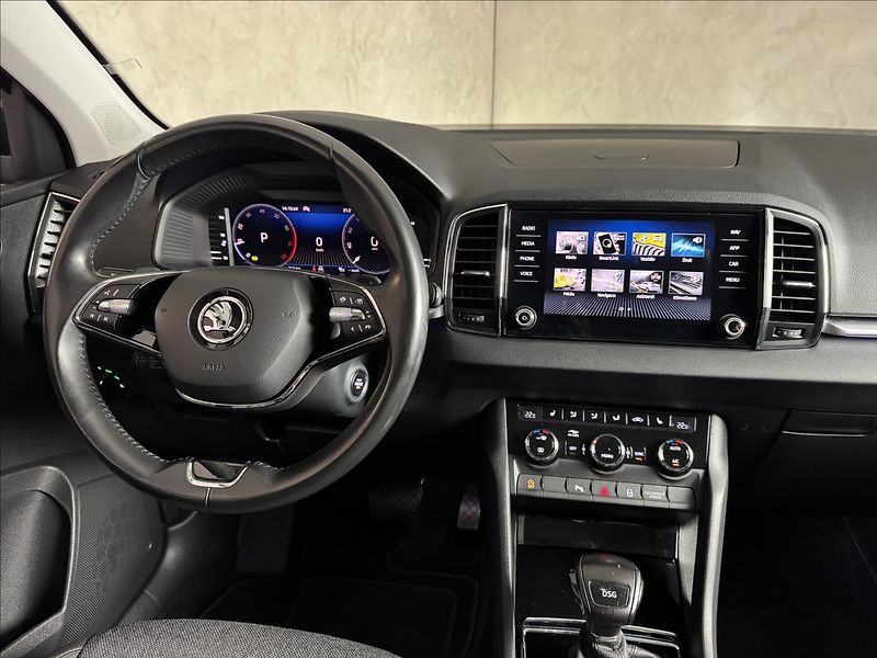 Škoda Karoq 1,5 TSi  DSG Clever Virtual LE - fotka 17 z 45