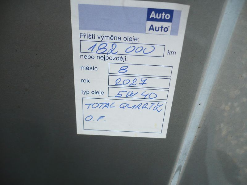 Volkswagen Golf 1.6i 77Kw Koupeno ČR - fotka 21 z 27