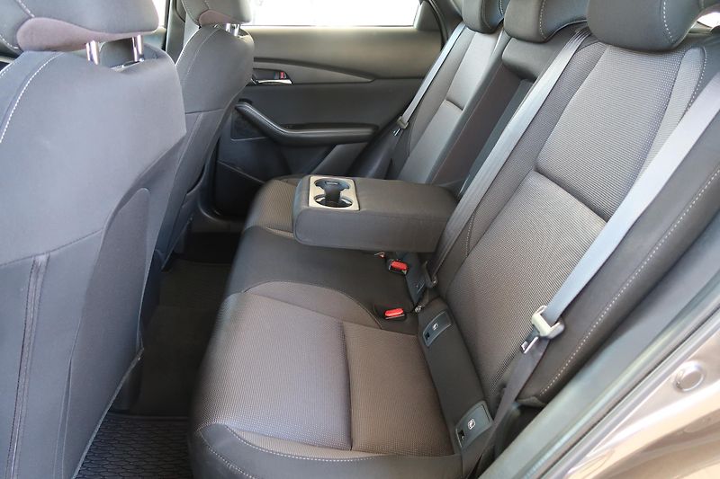 Mazda CX-30 2,0 G122 Plus serviska, ČR - fotka 15 z 33